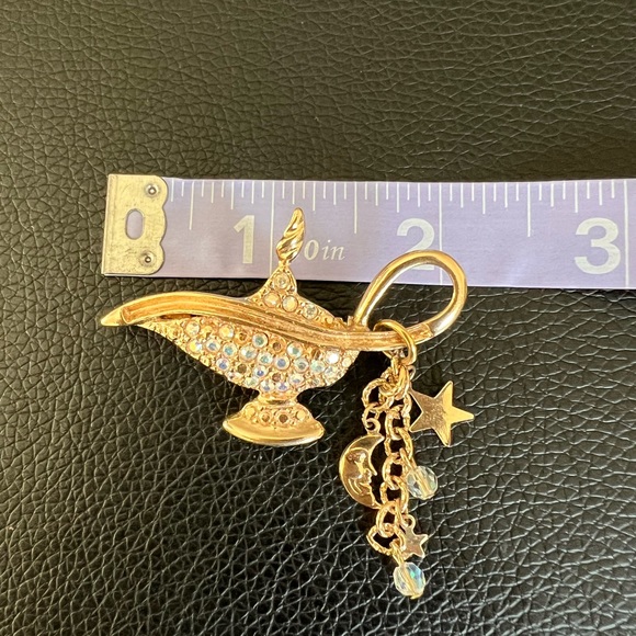 Kirks Folly Magic Lamp Aurora Borealis Rhinestone Brooch with Charms Gold Tone - Picture 7 of 9
